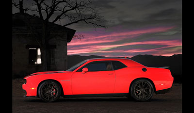 Dodge Challenger SRT 392 Hemi and SRT Hellcat 2015 side